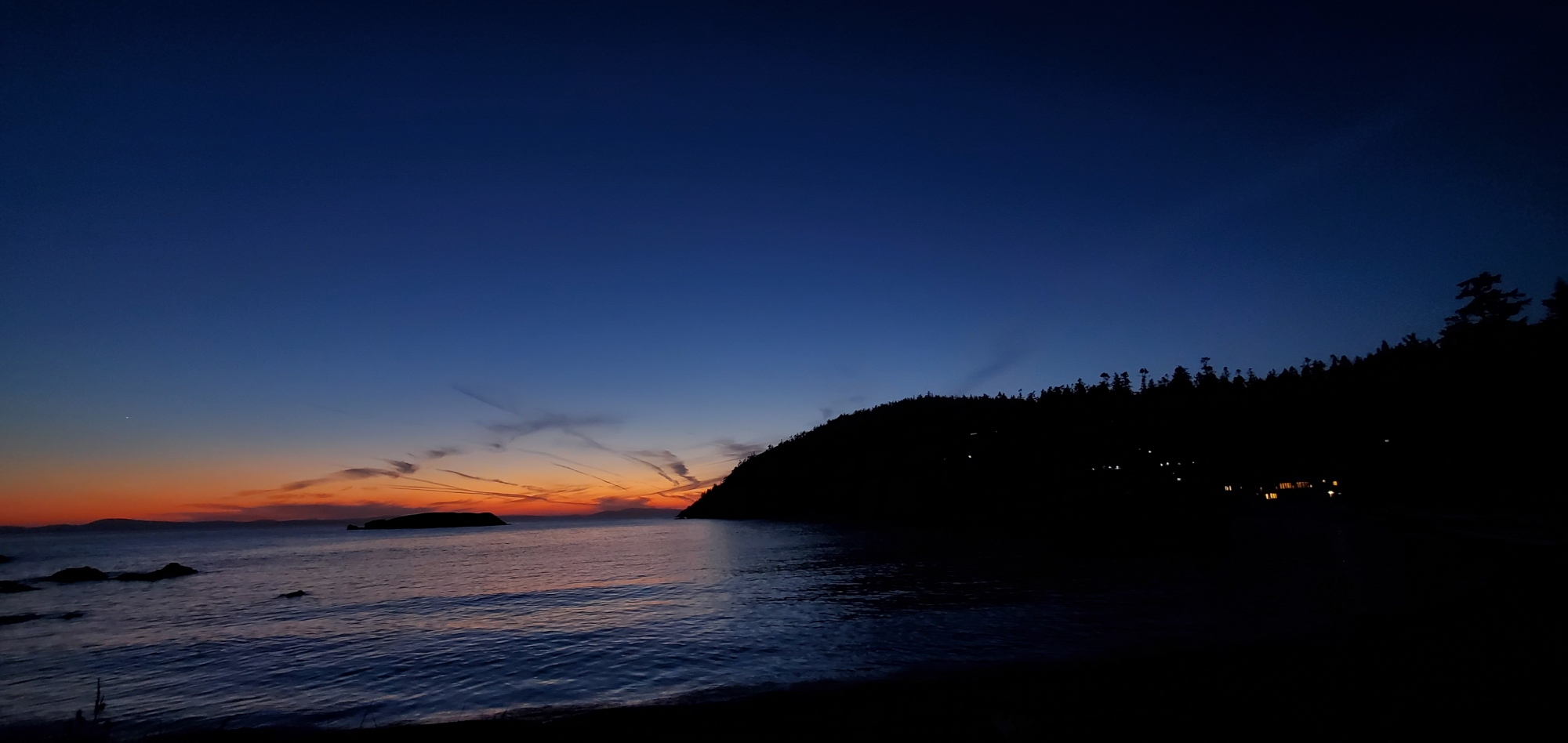 Sunset shoreline at Rosario Beach Marine Laboratory